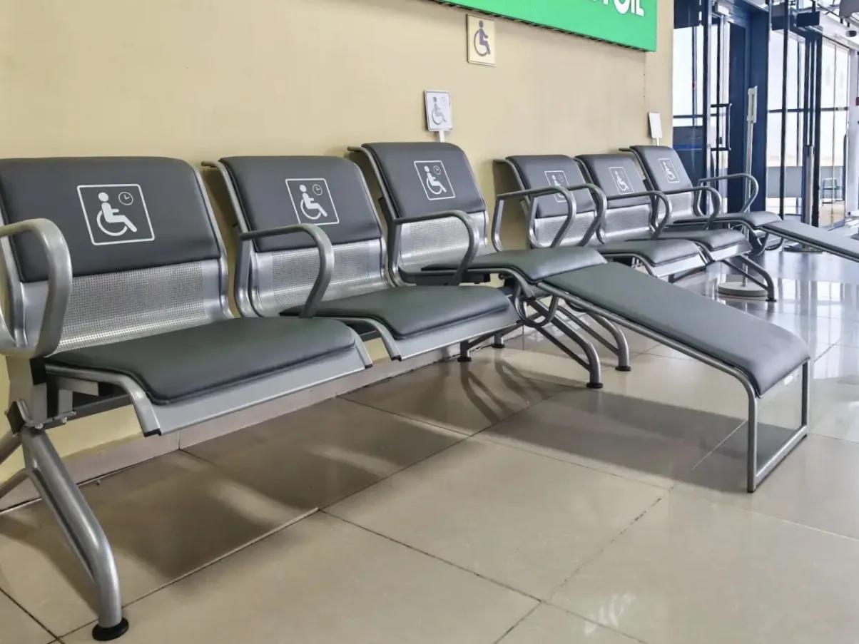 В аэропорту Якутск обновили места ожидания для маломобильных пассажиров
