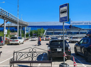 В аэропорту Якутск начались плановые работы по ремонту дорожного покрытия на привокзальной площади